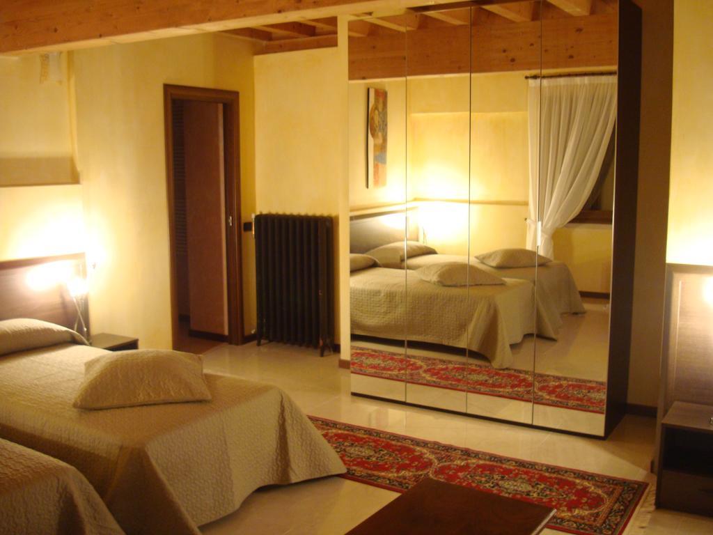 Agriturismo Casa Adea Rodengo-Saiano Værelse billede